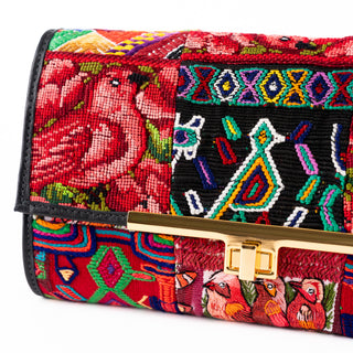 Clutch Black Multirregión Gold D01